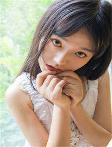 《胡连馨外网视频-美女模特和男性私密视频泄漏》
