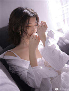 《花俏处女-24小时日本在线观看免费视频高清》